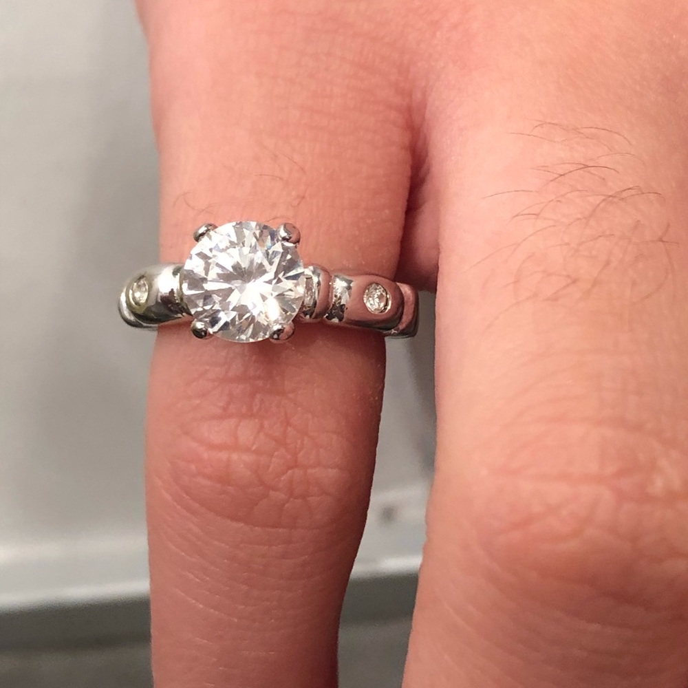 Ring 💍 - Picture 11 of 12